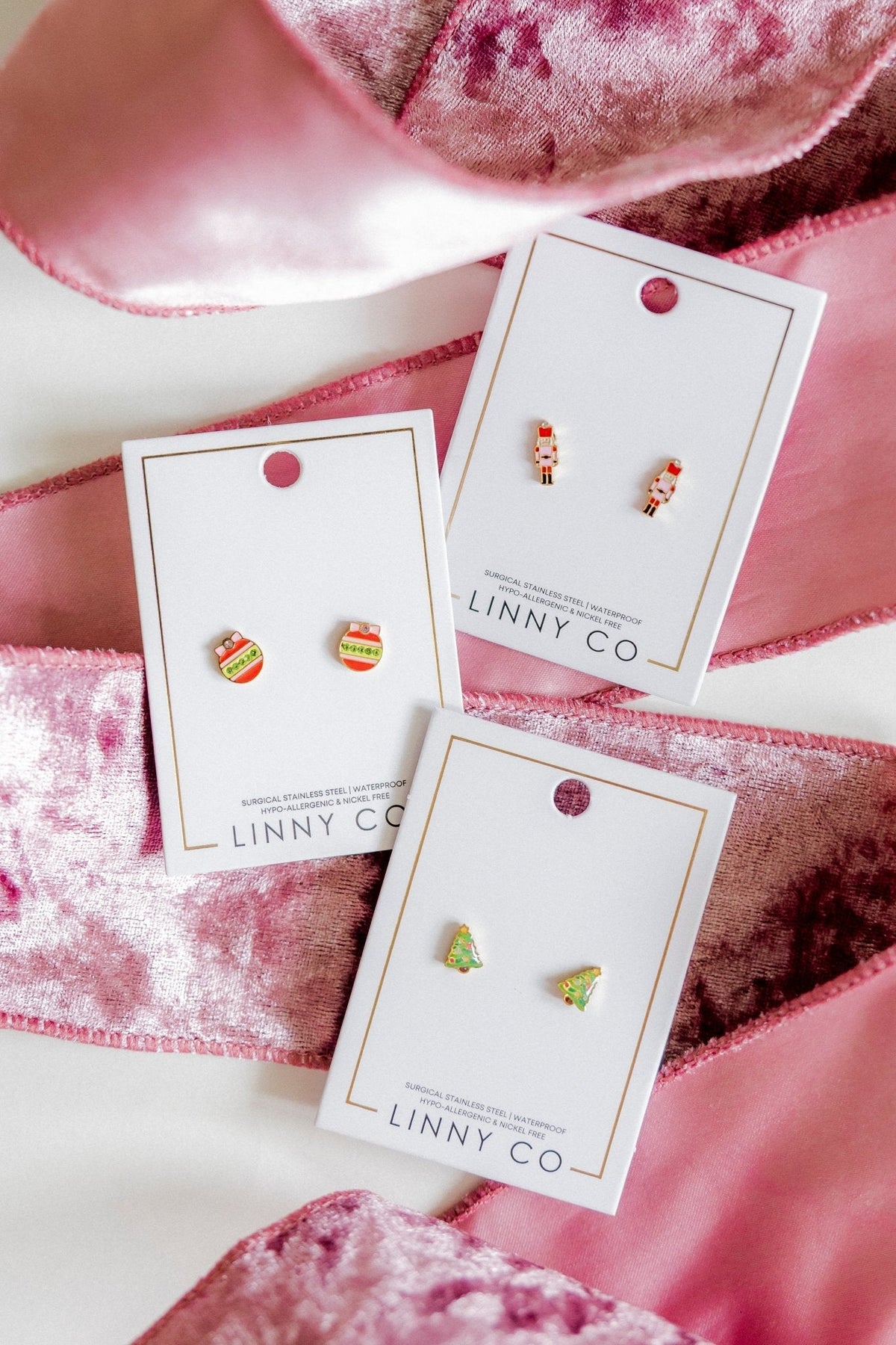 Screwback Stud Earrings - Nutcracker - Shop LINNY CO