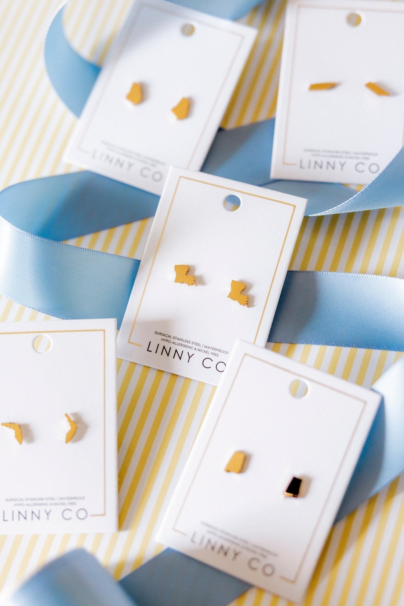 Screwback Stud Earrings - State of Louisiana - Shop LINNY CO