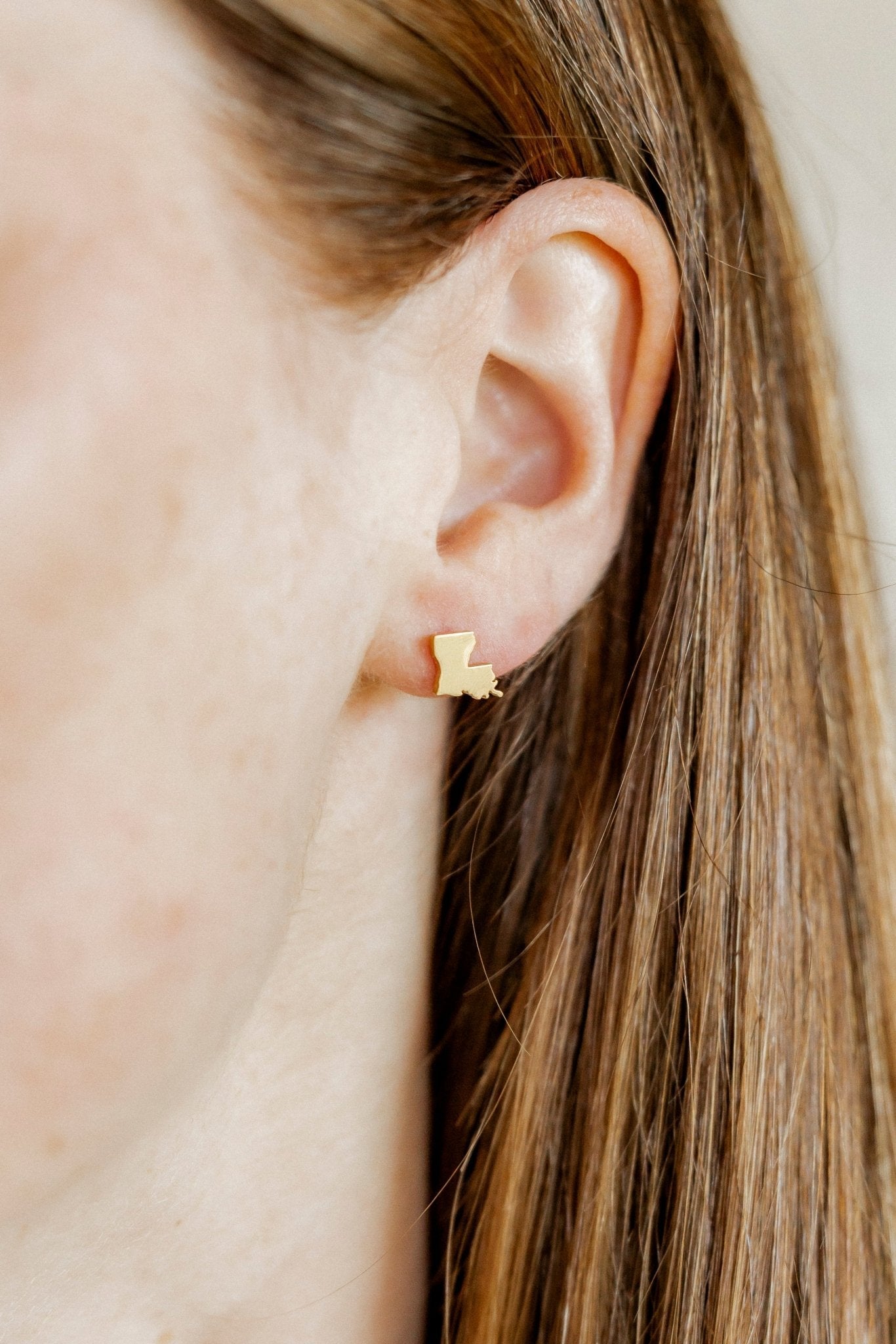 Screwback Stud Earrings - State of Louisiana - Shop LINNY CO