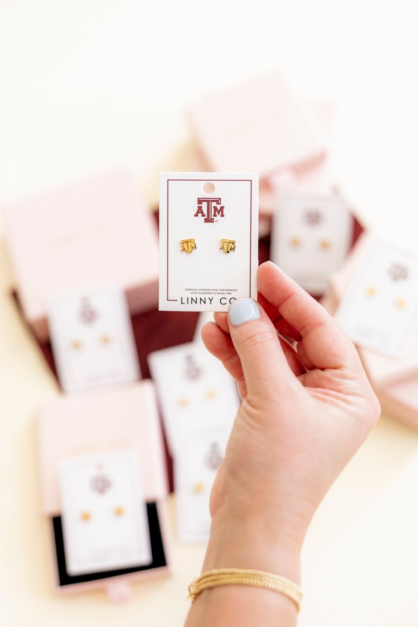 Screwback Stud Earrings - Texas A&M Logo - Shop LINNY CO